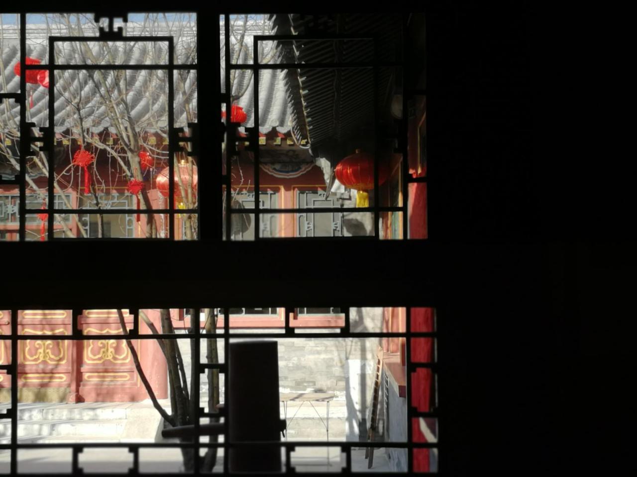 Hotel Fly By Knight Courtyard 4*