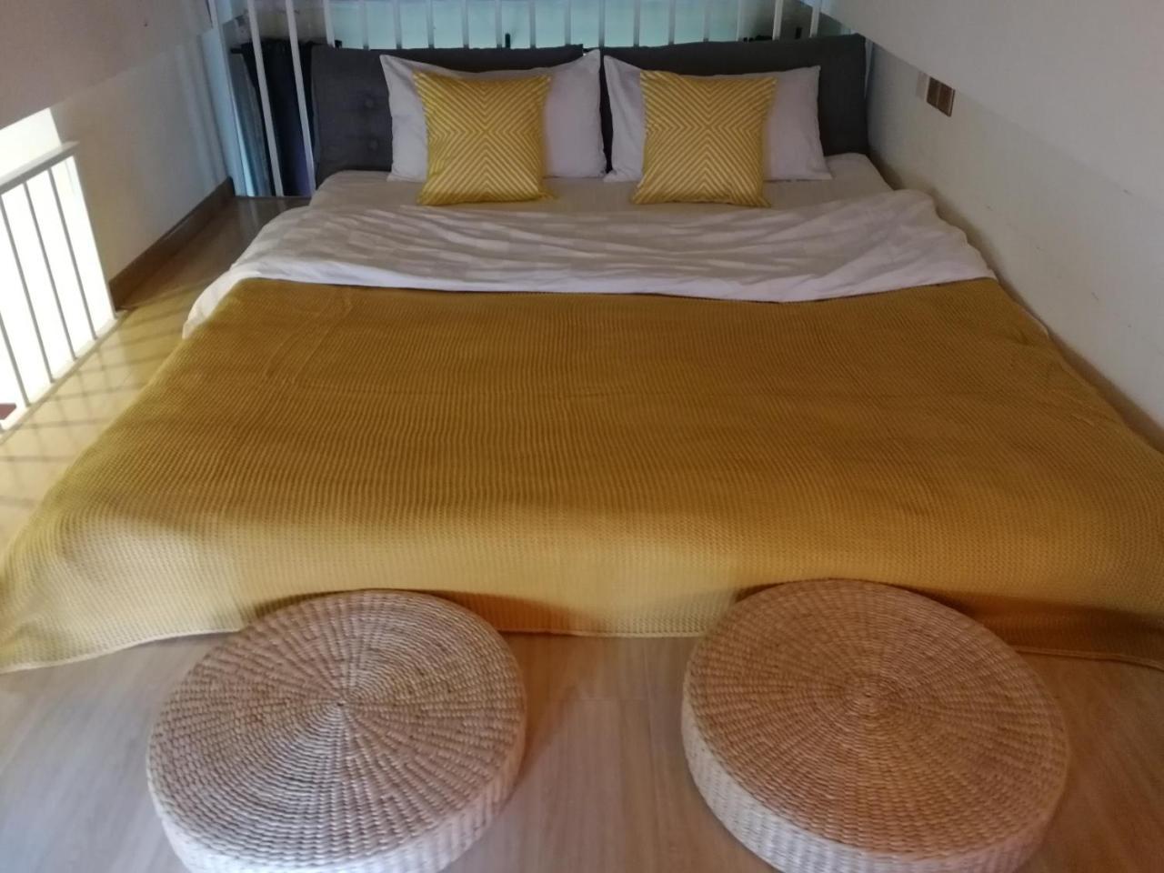 Fly By Knight Courtyard Hotel 4*